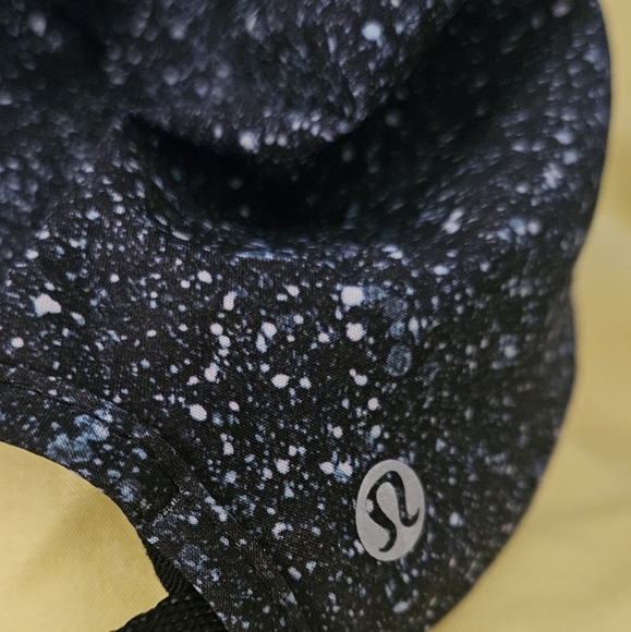 Lululemon Women's Cap - Picture 6 of 7